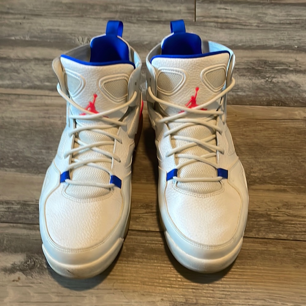Men’s Jordan’s size 10